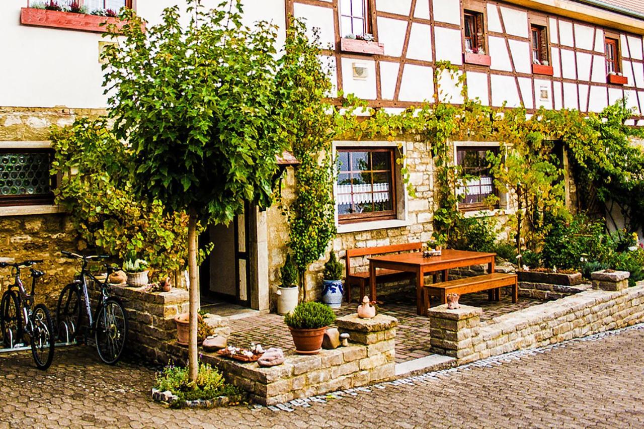 Brunnenhof Randersacker - Das Kleine Hotel Esterno foto